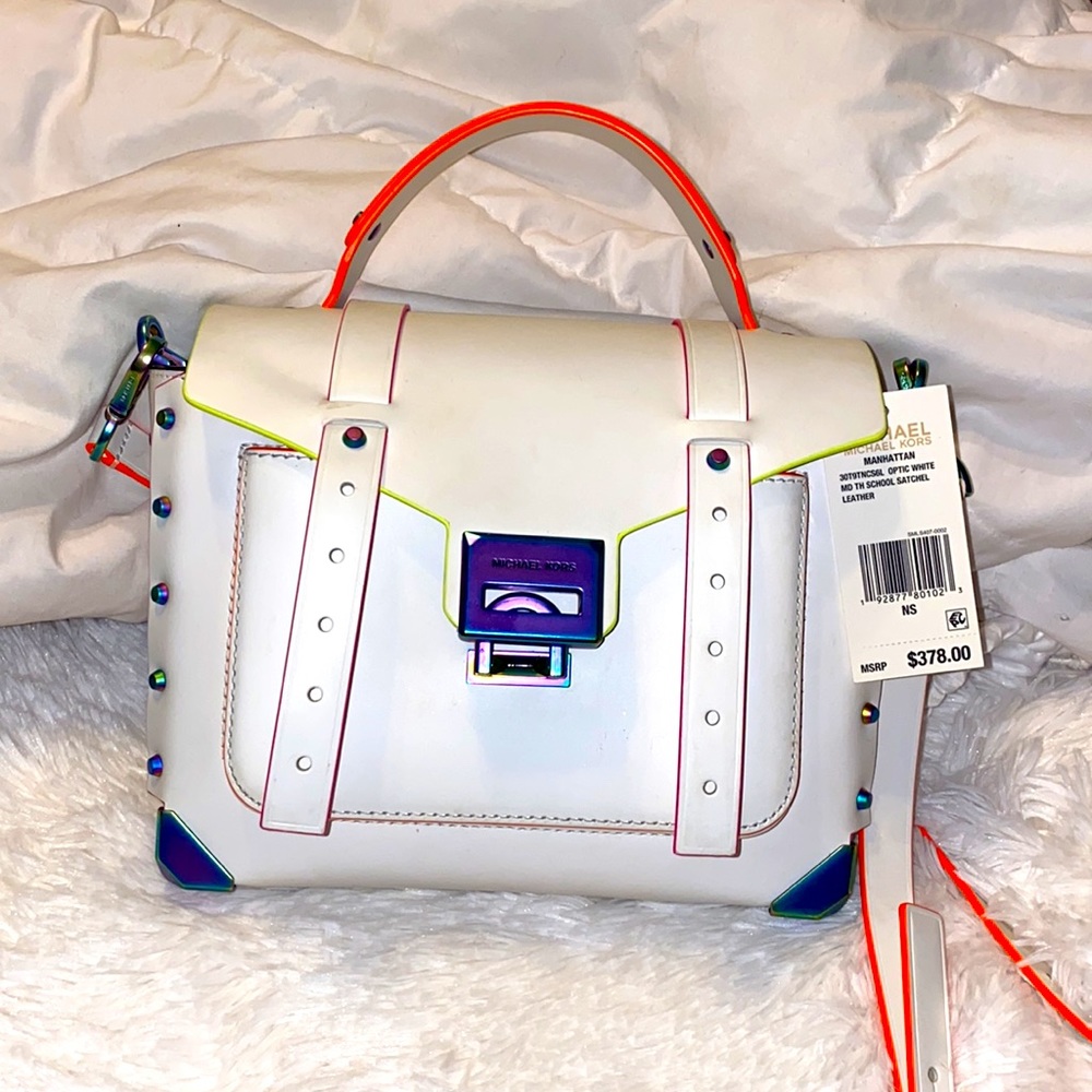 MICHAEL KORS.Manhattan Leather Crossbody…Would make a great Christmas gift.